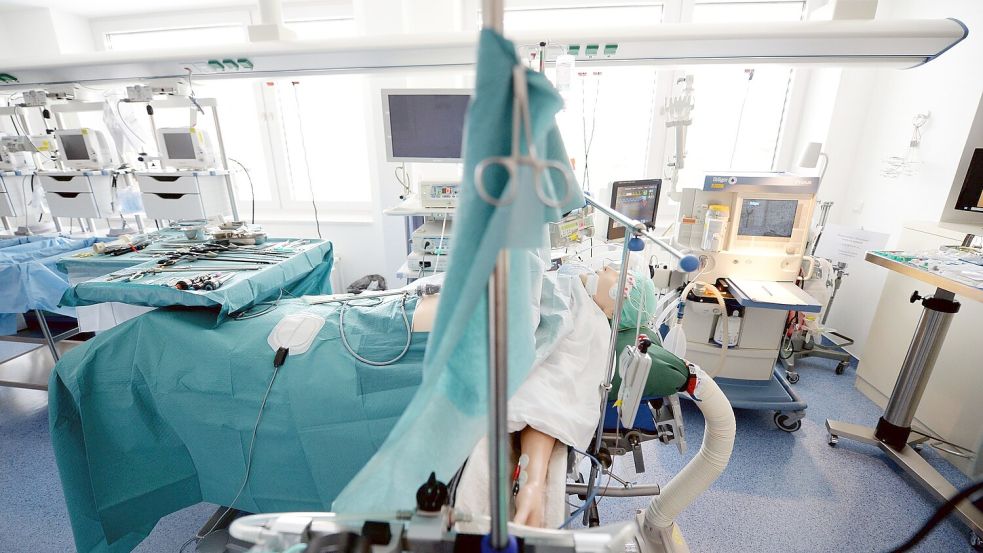 Ort der Organentnahme ist das Krankenhaus - aber reichen die Regeln für die Organspende aus? (Symbolfoto) Foto: Daniel Reinhardt/dpa