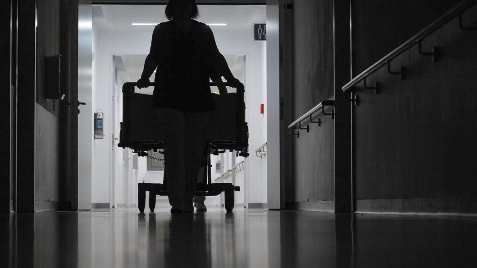 Die blinde Frau klagt in Karlsruhe gegen eine Rehaklinik. (Symbolbild) Foto: Marijan Murat