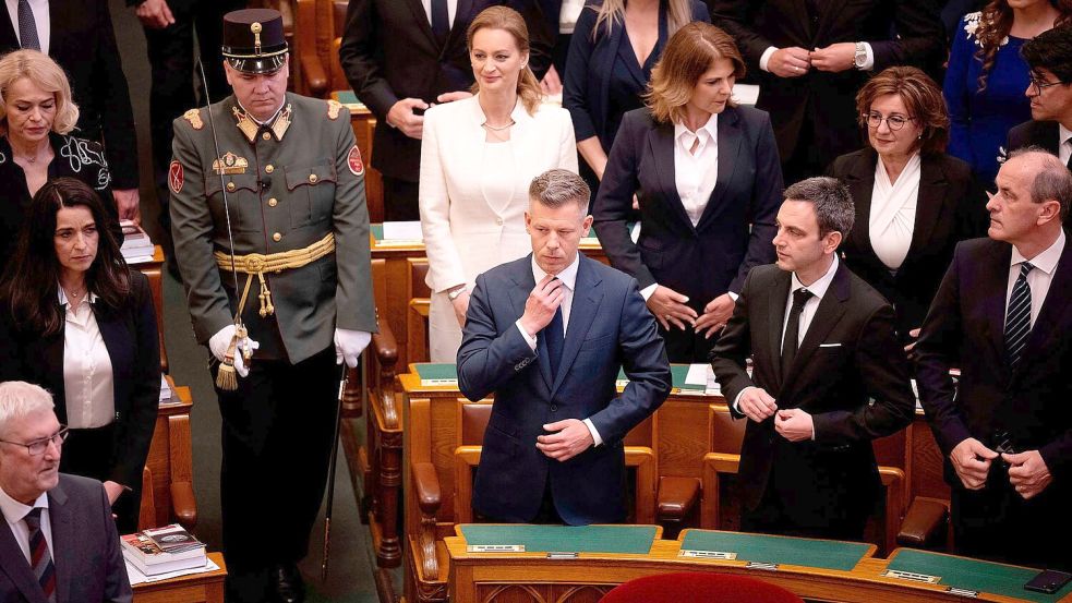 Ungarns Parlament hat den bürgerlichen Politiker Peter Magyar zum neuen Ministerpräsidenten gewählt. Foto: Denes Erdos