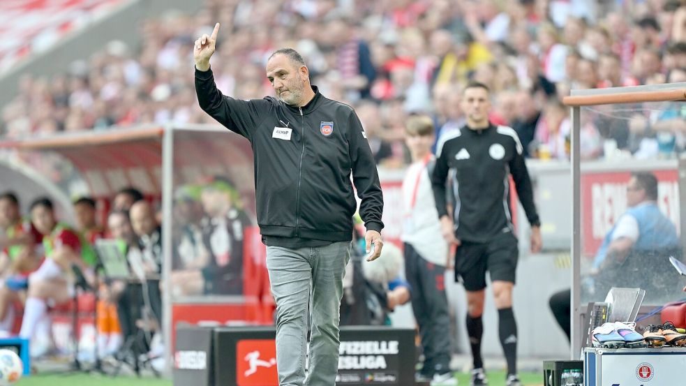 Heidenheim-Coach Frank Schmidt bastelt weiter am Wunder. Foto: Ulrich Hufnagel