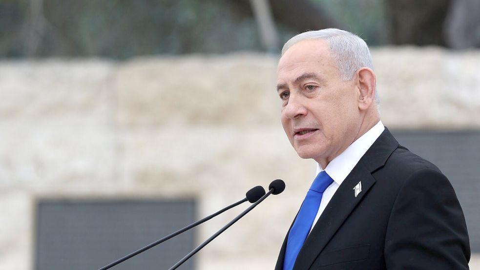 Israels Ministerpräsident Benjamin Netanjahu pocht darauf, dass der Iran auf seine Uran-Vorräte verzichtet. (Archivfoto) Foto: Ilia Yefimovich/Pool AFP/AP/dpa