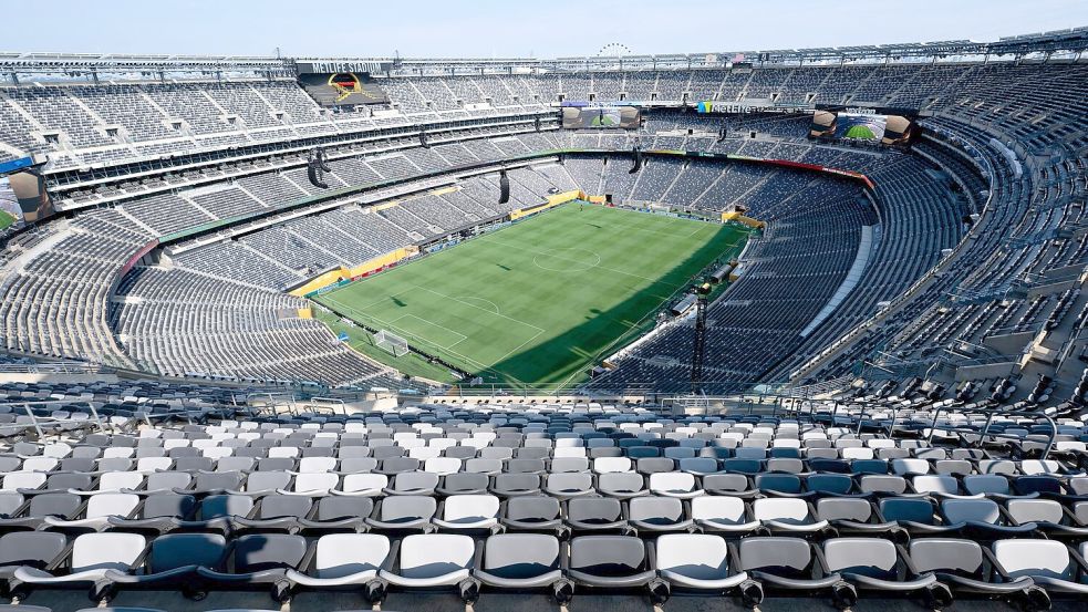 Die Organisatoren in der Region New York und New Jersey haben die Transportkosten für Fans drastisch gesenkt. Foto: Sven Hoppe