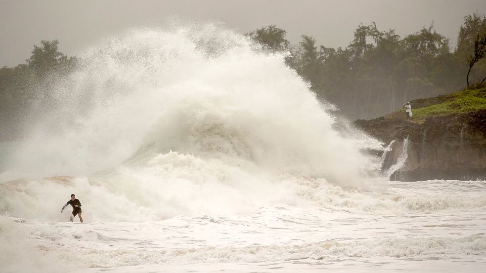 Ein El Nino kann heftige Stürme und Regenfälle, aber auch außergewöhnliche Dürren bringen. Foto: Eugene Tanner/AP/dpa