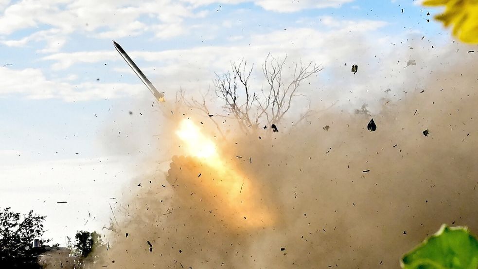 An der Front gibt es im Ukraine-Krieg kaum noch Bewegung. (Archivbild) Foto: ---/Ukrinform/dpa