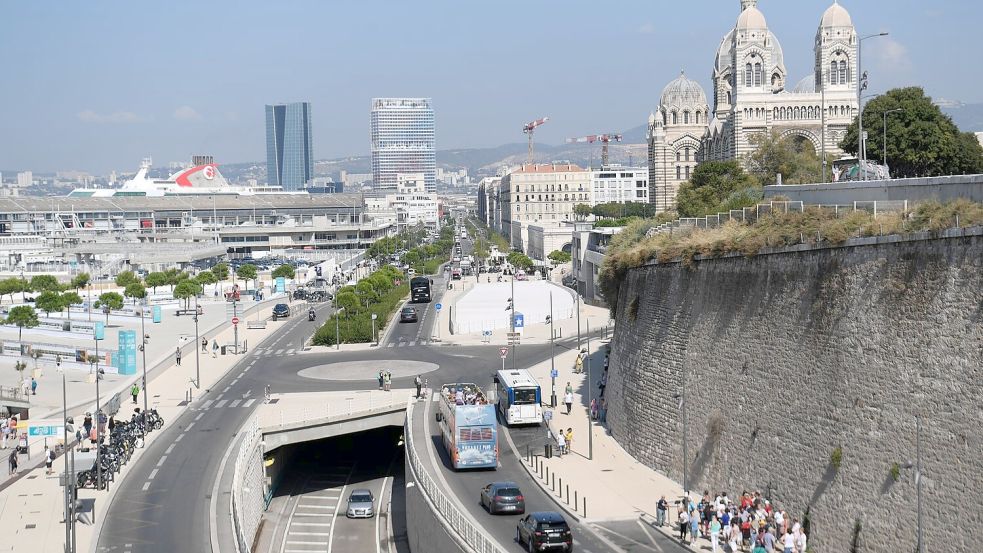 Seit Jahren buhlen Banden um die Vorherrschaft über den Drogenhandel in Marseille. (Symbolbild) Foto: Arne Dedert