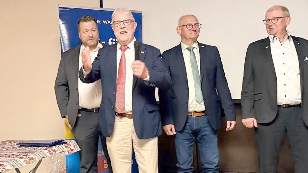 AfD-Wahlkampfauftakt (von links): Bundestagsabgeordneter Marcel Queckemeyer, Kreisvorsitzender Josef Kruse, Bürgermeister-Kandidat Joachim Schoone (Saterland) und Landrats-Kandidat Josef Möddeken(Löningen): Foto: AfD-Kreisverband