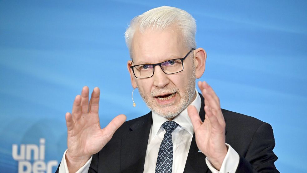 Wann wird Uniper-Konzernchef Lewis einen neuen Aufsichtsrat bekommen? Der Bund muss bis Ende 2028 seine Mehrheit am Energiekonzern Uniper abgeben. (Archivbild) Foto: Federico Gambarini/dpa