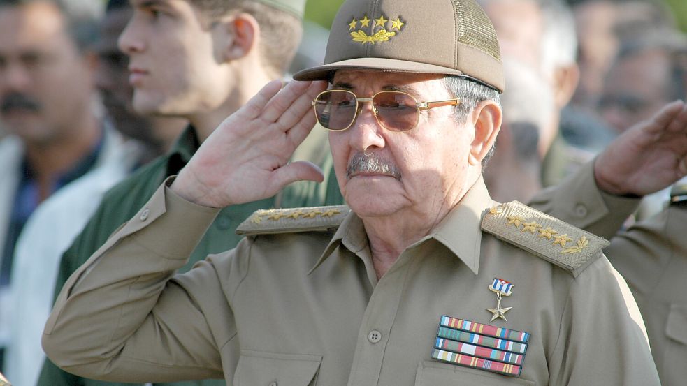 Raúl Castro ist der Bruder des verstorbenen kubanischen Revolutionsführers Fidel Castro. Foto: IMAGO/Jorge Rey/MediaPunch