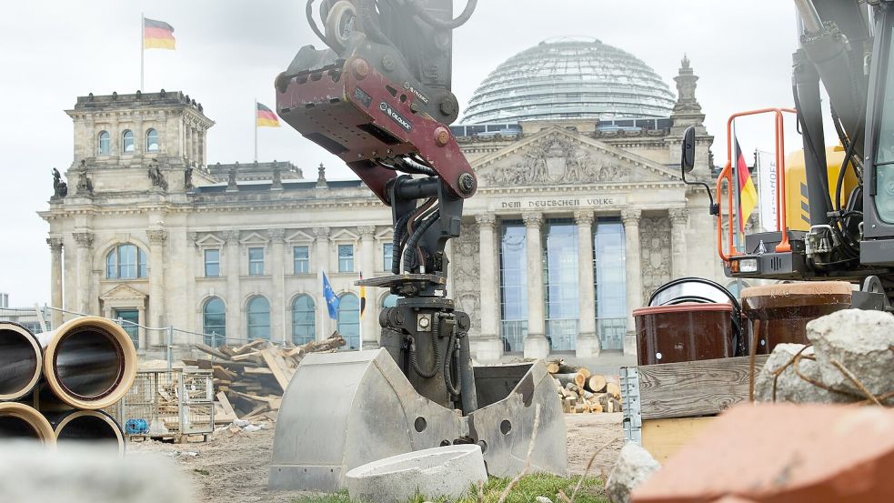 Die große Mehrheit glaubt nicht, dass die Bundesregierung es schafft, wie geplant bis zum Sommer Reformen bei Steuern, Arbeitsmarkt und Rente vorzulegen. (Symbolbild) Foto: Jörg Carstensen