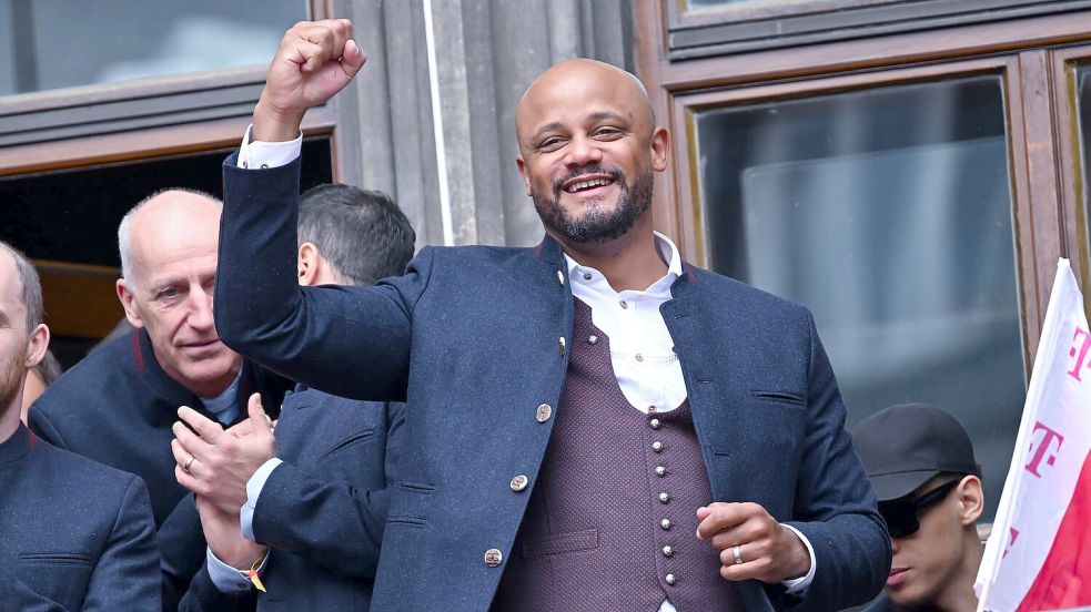 Das Double im Blick: Bayern-Coach Vincent Kompany. (Archivbild) Foto: Sven Hoppe