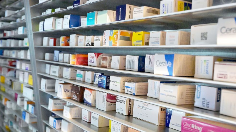 Bestimmte verschreibungspflichtige Präparate sollen Apotheken ohne Rezept verkaufen können. (Archivbild) Foto: Malin Wunderlich
