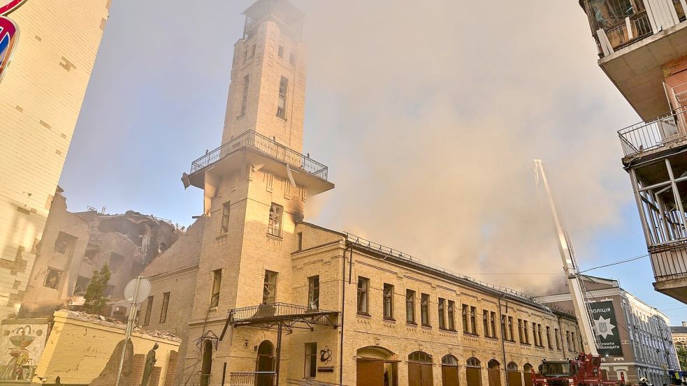 Russland griff laut Militärverwalter Tymur Tkatschenko erstmals gezielt historische Architektur und Gedenkstätten an. Foto: Efrem Lukatsky