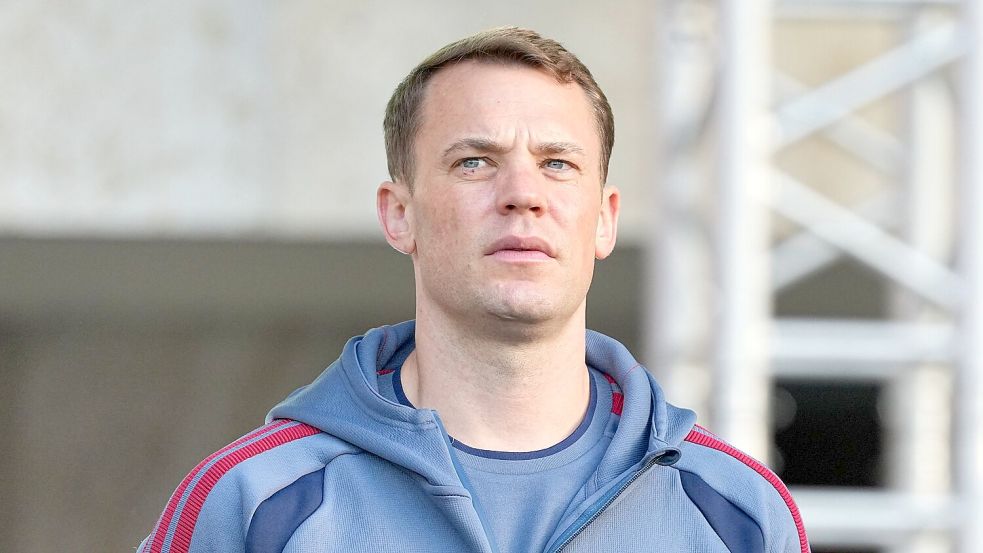 Manuel Neuer kann im ersten WM-Test gegen Finnland noch nicht spielen. (Archivbild) Foto: Michael Kappeler/dpa