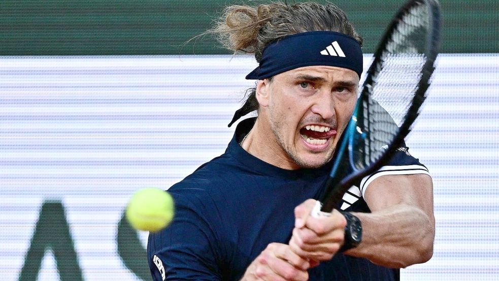 Alexander Zverev stand sich in seiner Karriere schon öfter selbst im Weg. Foto: Julien De Rosa/AFP/dpa