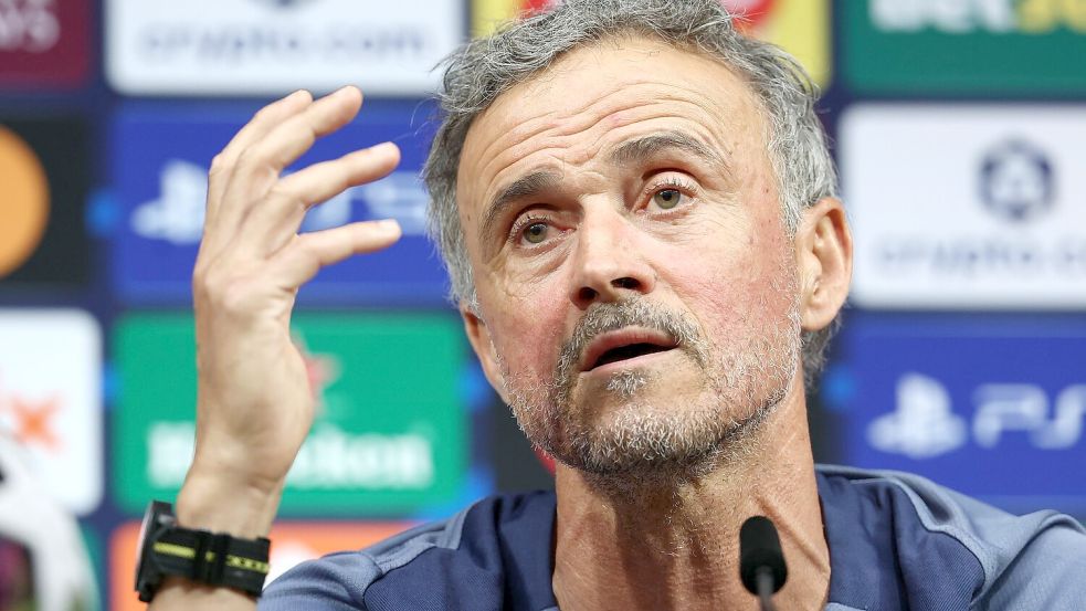 Nach Meinung von PSG-Coach Luis Enrique gibt es keinen Favoriten im Champions-League-Finale. (Archivbild) Foto: Franck Fife/POOL AFP/AP/dpa