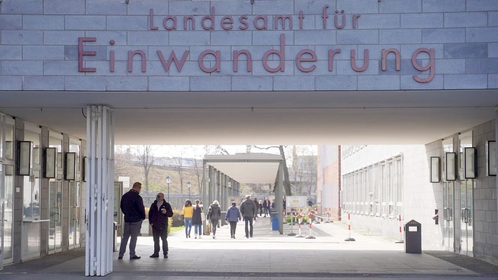 In Berlin wurden laut Mediendienst Integration im vergangenen Jahr rund 36.100 Anträge auf Einbürgerung gestellt. (Symbolbild) Foto: Jörg Carstensen