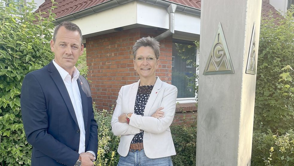 Führen die IG Metall in Emden: Thomas Preuß und Franka Helmerichs. Foto: IG Metall Emden