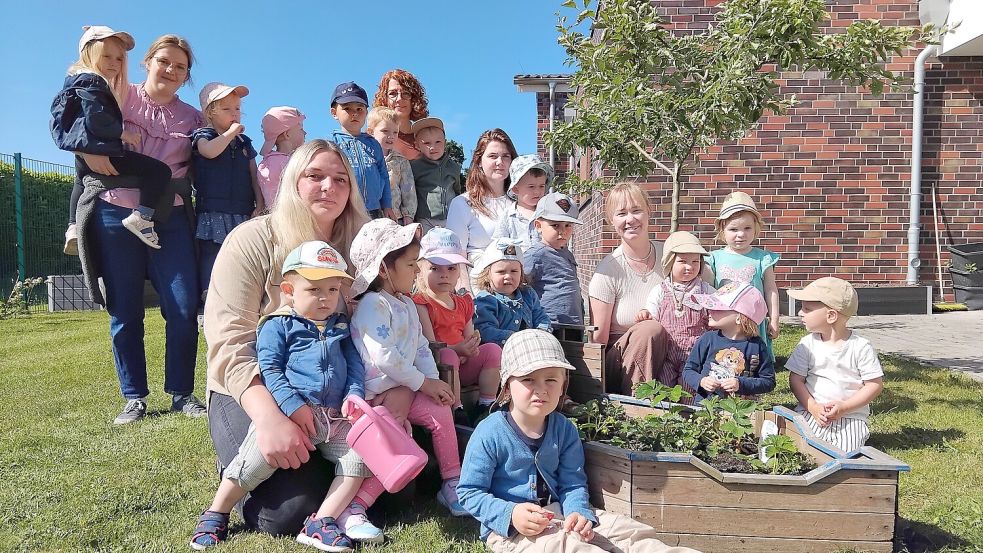 Die Kinder der Kinderkoje erleben Nachhaltigkeit spielerisch im Garten. Foto: Clarissa Scherzer