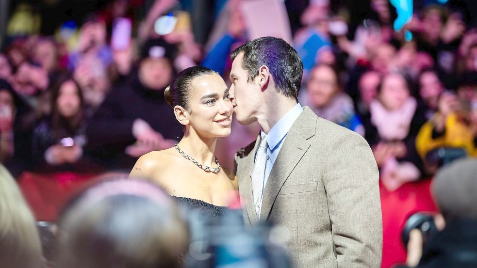 In Palermo läuft die große Party von Dua Lipa und Callum Turner. (Symbolbild) Foto: Christoph Soeder/dpa
