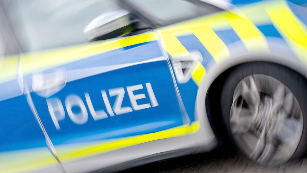 Sprengsatz explodiert vor Wohnhaus – Polizei ermittelt. (Symbolbild) Foto: Hendrik Schmidt