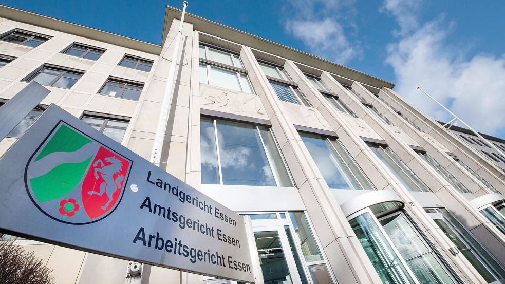 Vor dem Landgericht Essen finden die ersten Zivilprozesse um den Einbruch in die Sparkasse Gelsenkirchen über Weihnachten 2025 statt. (Archivbild) Foto: Bernd Thissen
