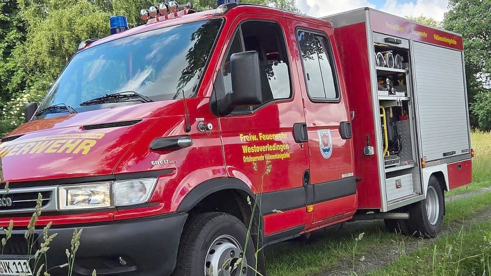 Die Feuerwehr Völlenerkönigsfehn musste am Donnerstag gleich zu zwei Einsätzen ausrücken. Foto: Feuerwehr Völlenerkönigsfehn
