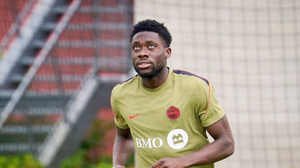 Bayerns Alphonso Davies wird zum WM-Auftakt fehlen. Foto: Sammy Kogan
