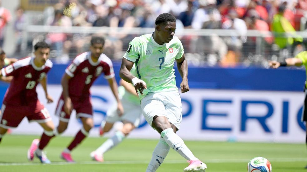 Embolo zeigte beim 1:0 keine Nerven. Foto: Eakin Howard