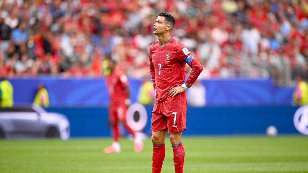 Ronaldo und Portugal starten mit einer Enttäuschung. Foto: Tom Weller/dpa