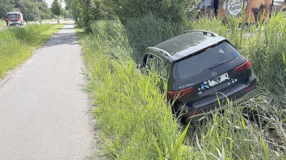Die Feuerwehr unterstützte die Bergungs- und Aufräumarbeiten. Foto: Feuerwehr