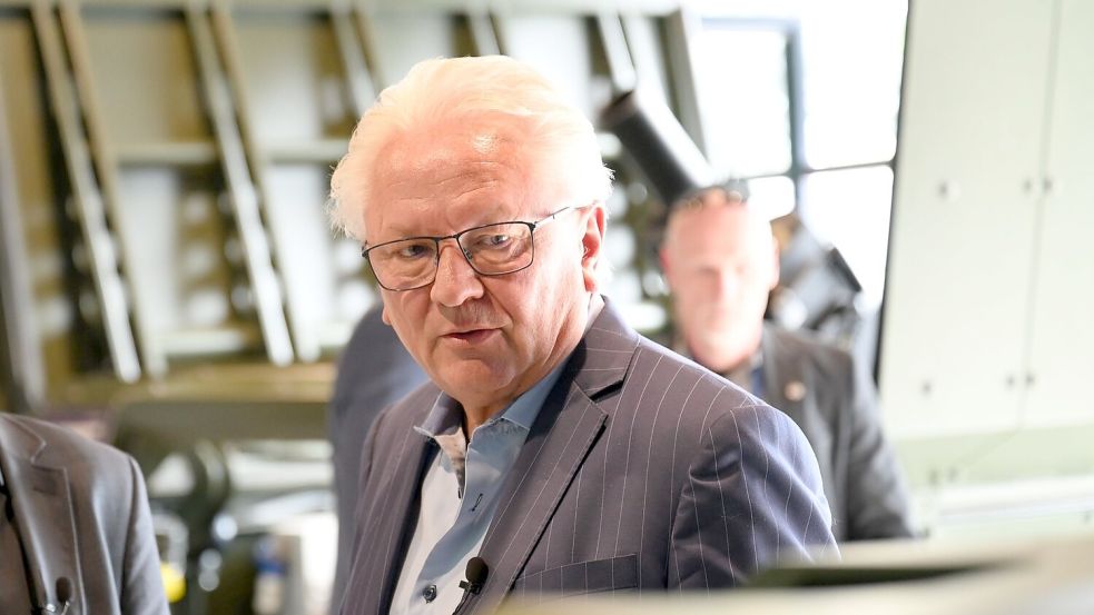 Rheinmetall-Chef Armin Papperger setzt auf autonome Waffensysteme, bei denen aber der Mensch immer das letzte Wort haben soll. Foto: Wolf von Dewitz/dpa