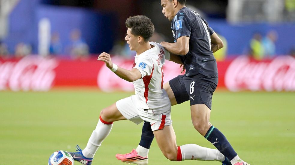 Arda Güler konnte gegen Paraguay auch nichts ausrichten. Foto: Eakin Howard
