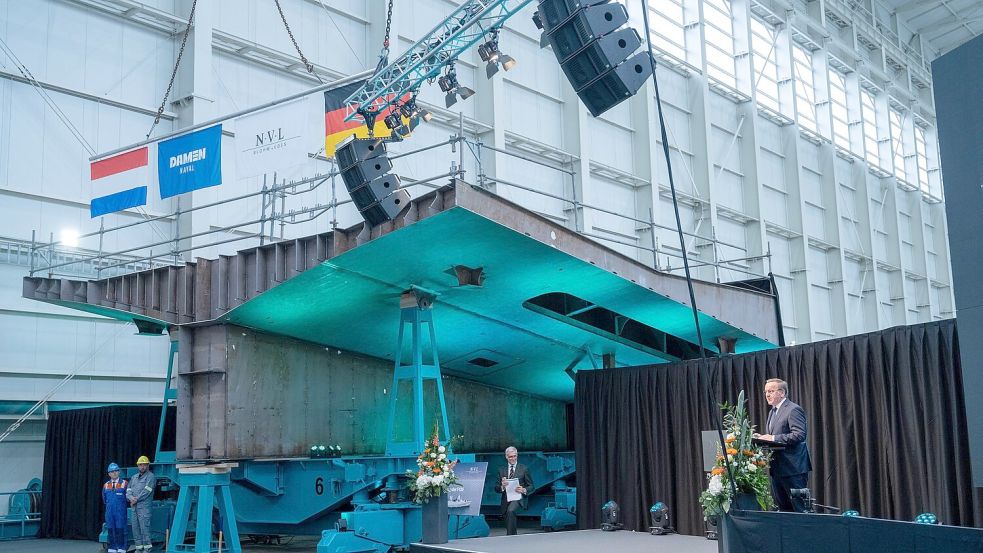 Das Ministerium hatte beim Projekt für die Fregatte F126 einen Generalunternehmerwechsel geprüft, sich nun aber dagegen entschieden. (Archivbild) Foto: Stefan Sauer