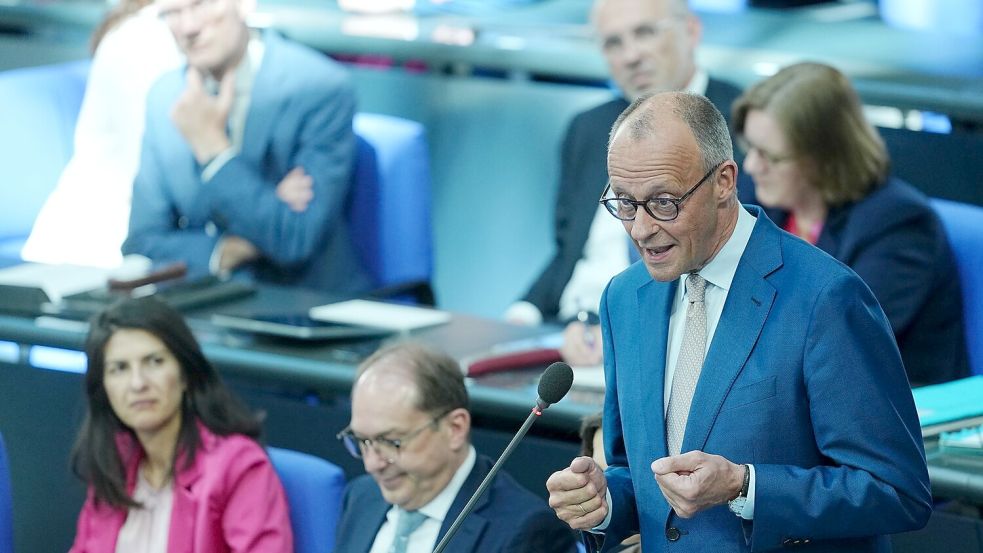 Merz hofft auf Klarheit zu Rentenreform bis Jahresende. Foto: Kay Nietfeld/dpa