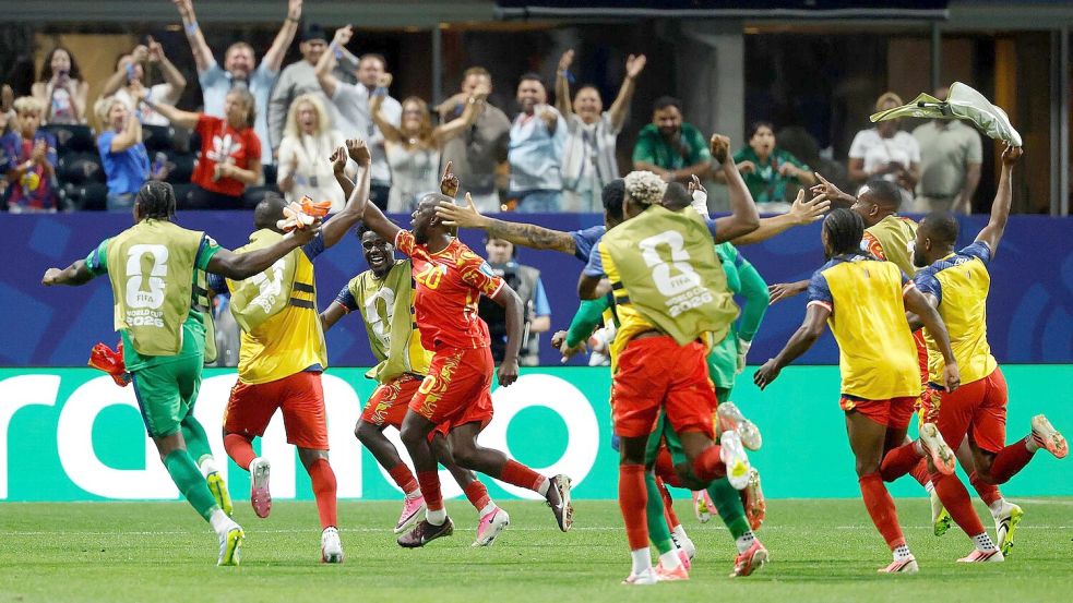 Die DR Kongo steht im WM-Sechzehntelfinale. Foto: Erik S. Lesser