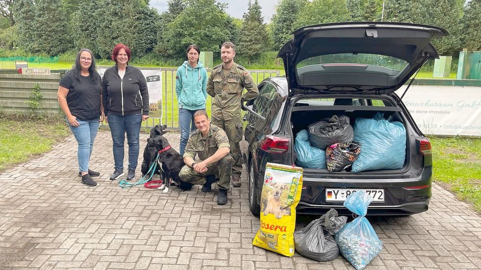 Der Ostrhauderfehner Schäferhundverein sammelte 140 Kilo Kronkorken für den guten Zweck. Foto:Privat