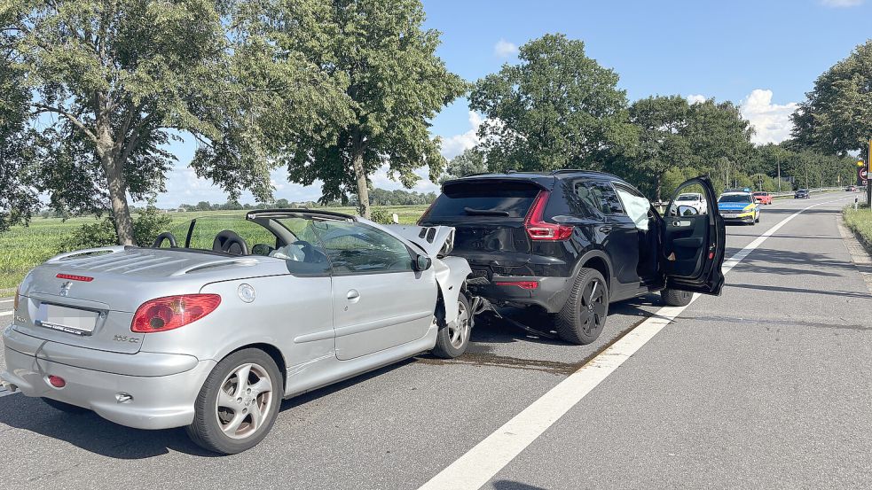 Zu einem Unfall ist es Mittwoch auf der B 70 in Leer gekommen. Foto: Jonas Bothe