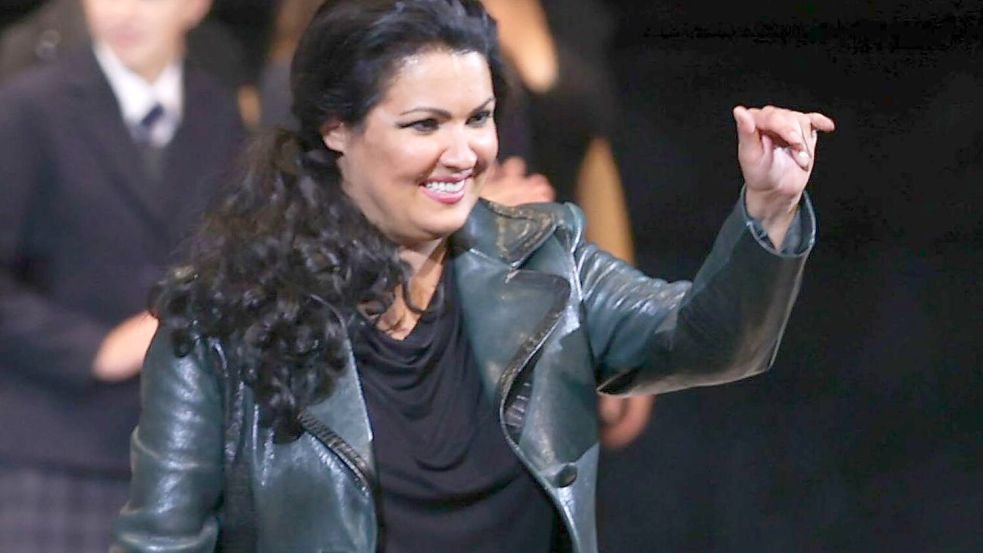 Die russische Starsopranistin Anna Netrebko hat wegen Erschöpfung mehrere Konzerte in der spanischen Hauptstadt Madrid abgesagt. (Archiv-Bild) Foto: Franz Neumayr