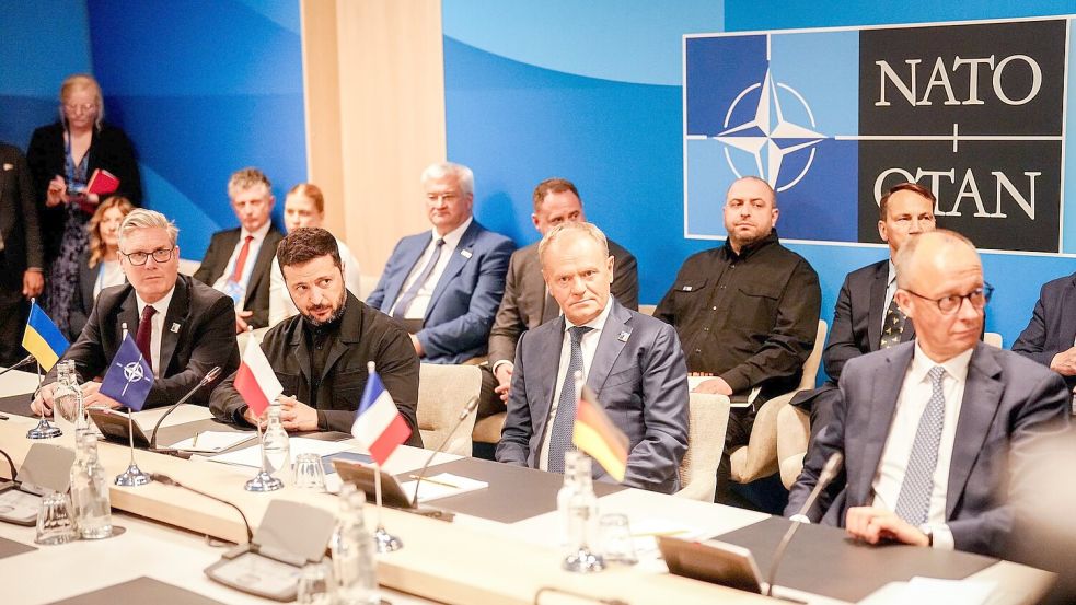 Beim Nato-Gipfel im vergangenen Jahr bekam der ukrainische Präsident Wolodymyr Selenskyj nur nationale Unterstützungszusagen - aber keine des Bündnisses. Das soll in Ankara nun anders werden. (Archivbild) Foto: Kay Nietfeld/dpa