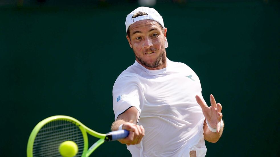 Mit seinem offensiven Spiel besiegte Jan-Lennard Struff den Top-Ten-Spieler Daniil Medwedew. Foto: Ben Whitley