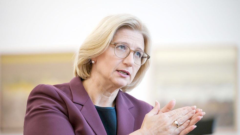 Die stellvertretende SPD-Vorsitzende Anke Rehlinger sieht die schärferen Regeln für Krankschreibungen skeptisch. (Archivbild) Foto: Oliver Dietze