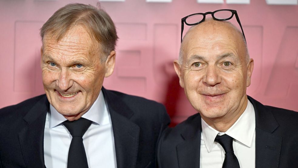Auf in die USA: DFB-Präsident Bernd Neuendorf (r) und DFB-Vize Hans-Joachim Watzke werden für Gespräche zu Jürgen Klopp reisen. (Archivbild) Foto: Florian Wiegand