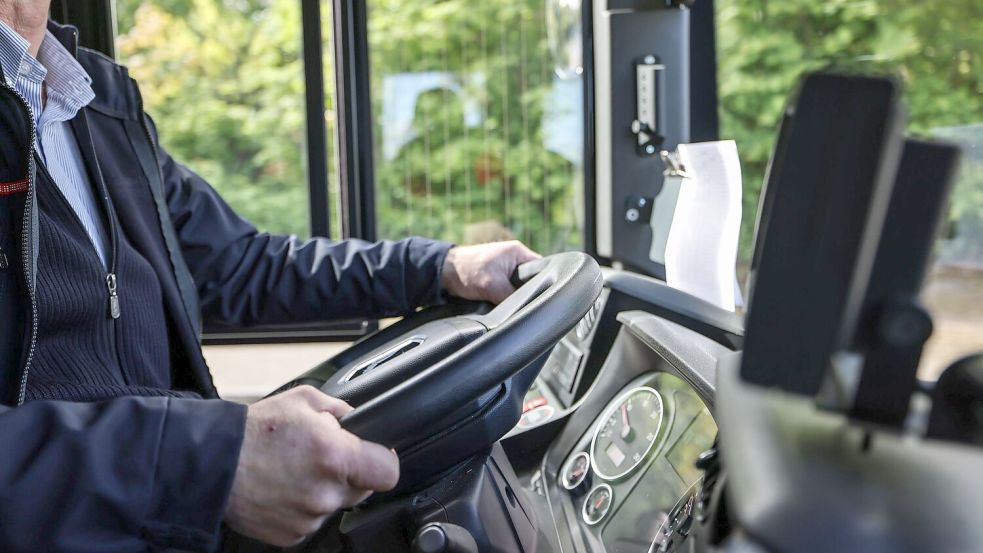 Zwei von fünf Bus- und Straßenbahnfahrerinnen und -fahrern in Deutschland gehen in den nächsten 10 bis 15 Jahren in Rente. (Archivbild) Foto: Oliver Berg