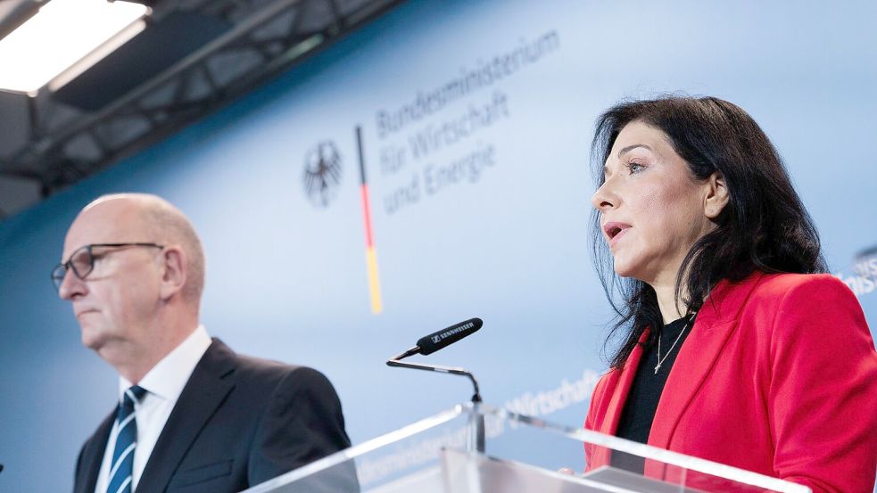 Wirtschaftsministerin Reiche macht neue Vorschläge zugunsten des Nordens und Ostens beim Bau neuer Gaskraftwerke. (Archivbild) Foto: Carsten Koall/dpa