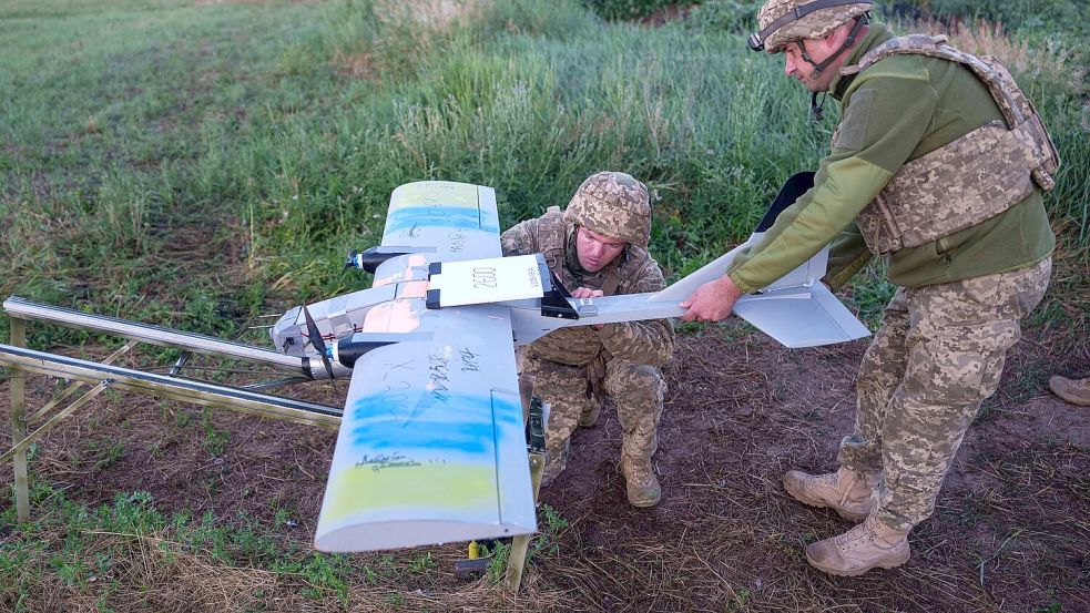 Für Schläge gegen Ziele im Asowschen Meer nutzt die Ukraine auch Drohnen mit mittlerer Reichweite. (Archivbild) Foto: Evgeniy Maloletka