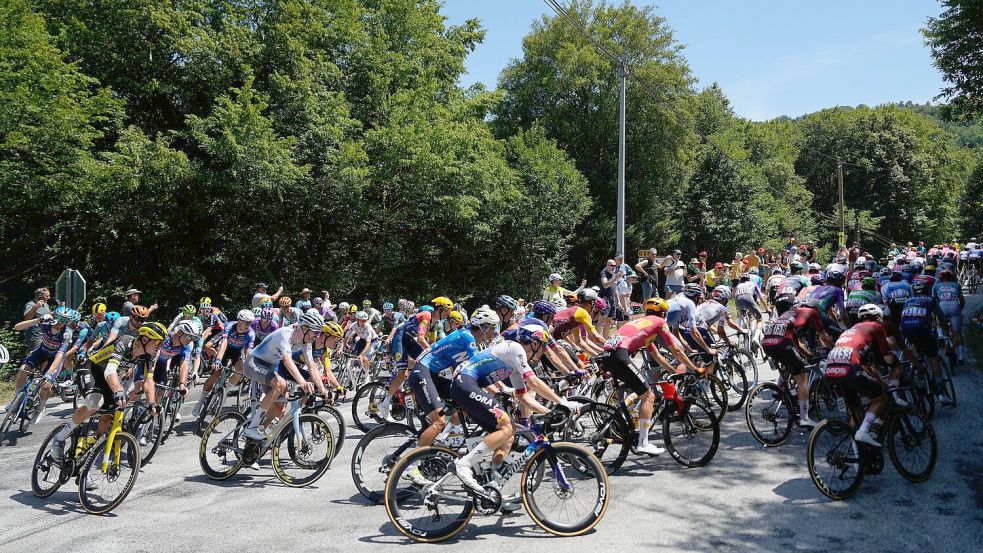 Die Fahrer fuhren erneut bei hohen Temperaturen. Foto: Mosa’ab Elshamy