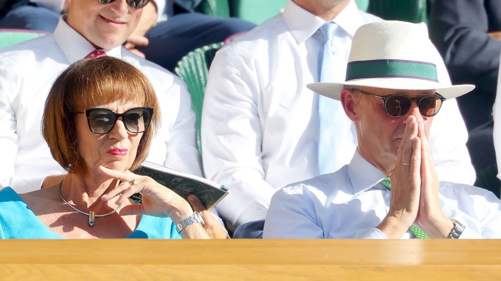 Bundeskanzler Friedrich Merz (CDU) reiste für das Wimbledon-Endspiel nach London. Foto: Frank Molter/dpa