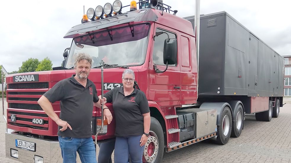 Egbert und Manuela Ten Kate erfüllen sich einen Traum auf Rädern. Fotos: Clarissa Scherzer