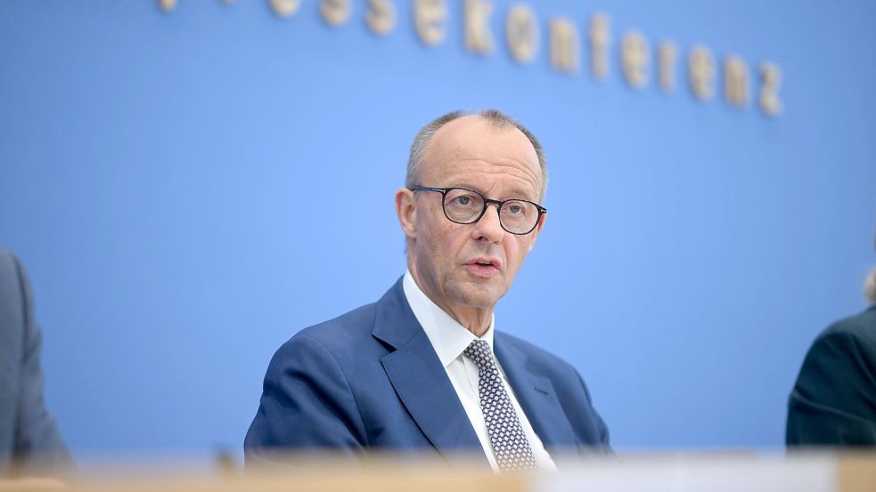 Vor einem Jahr fand die Pressekonferenz mitten in einer Koalitionskrise statt. (Archivbild) Foto: Bernd von Jutrczenka