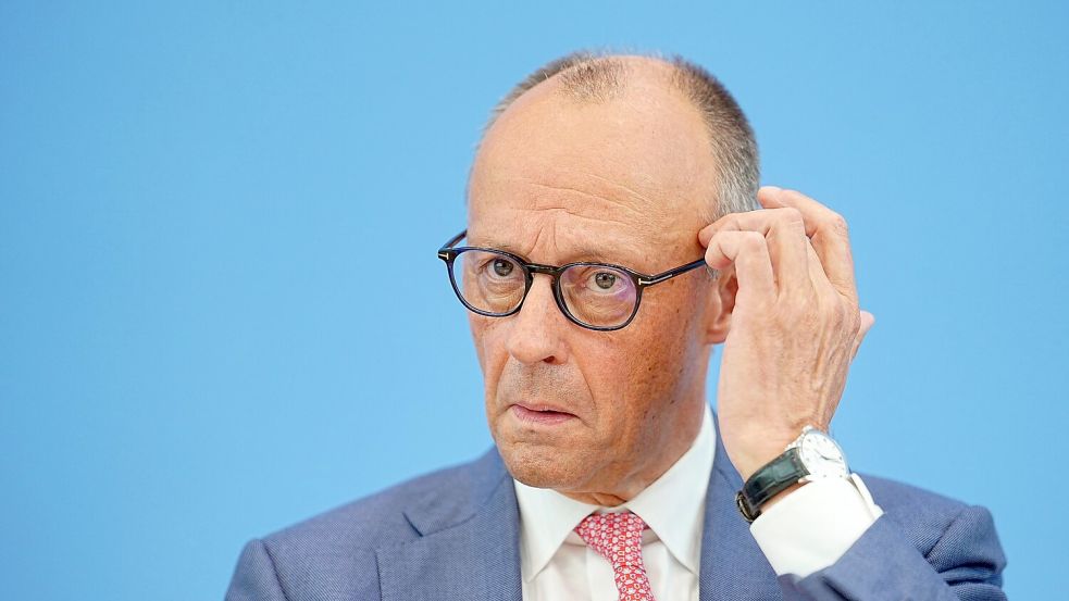 Eine zweite Amtszeit - Kanzler Merz legt sich nicht hinsichtlich seiner Ambitionen fest Foto: Michael Kappeler/dpa